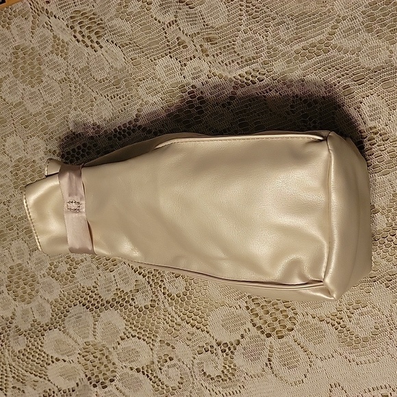 Jentry Kelley Makeup Bag - Picture 6 of 7